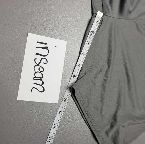 3/$15 unbranded basic gray high rise shorts women's plus size XXL - Picture 4 of 8